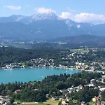Gaestehaus Gallob *