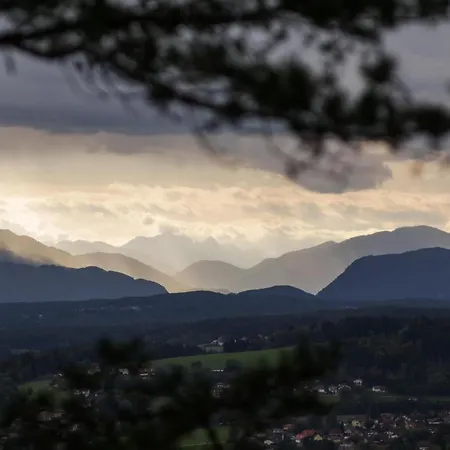 Gaestehaus Gallob Apartamento *